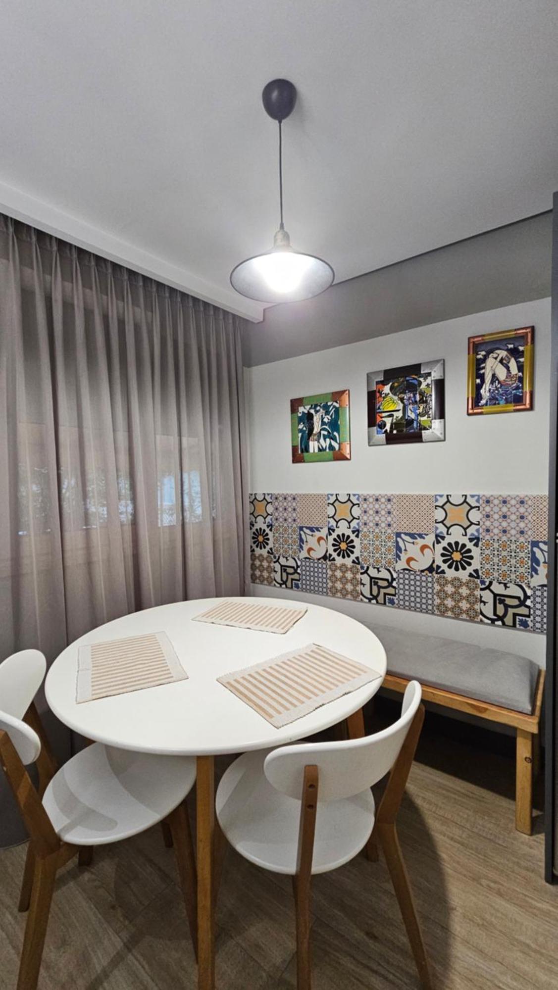 Tam Center Next To Blloku No2 Apartment Tirana